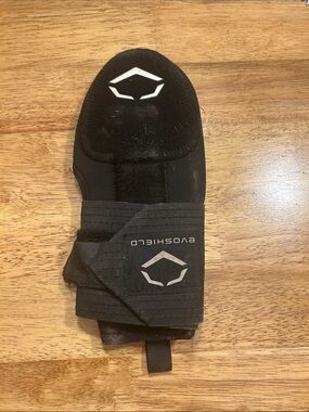 Evoshield Black Protective Hand Guard for Men with Adjustable Strap